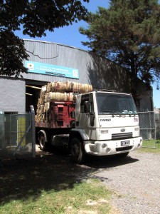 El municipio ha empezado a vender el papel y cartón recuperado