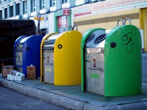 Contenedores de residuos sólidos urbanos