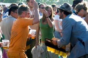 El festival de Roskilde reciclará la orina de sus asistentes para producir la cerveza que se beberá en la próxima edición