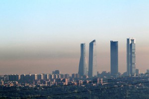 El tráfico rodado es el principal causante de la contaminación atmosférica en las ciudades