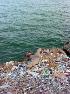 Nuevo acuerdo a tres para prevenir las basuras marinas