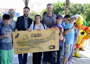 Cheque Premio Escuelas