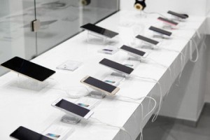 Los españoles cada vez optan más por reparar sus smartphones