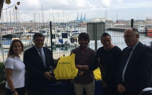 Entrega premio Ponte las pilas al Real Club Náutico de Algeciras