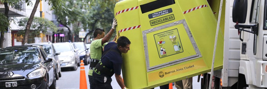 Las campanas verdes de reciclaje llegan al barrio de Recoleta en Buenos Aires