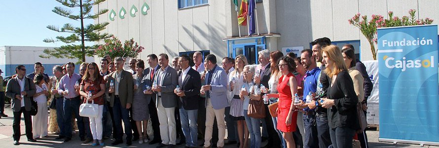 Diputación de Huelva entrega 20.000 bolsas para recogida de residuos durante El Rocío