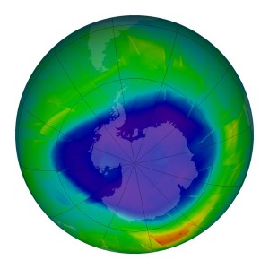 Agujero de la capa de ozono sobre la Antártida en 2009