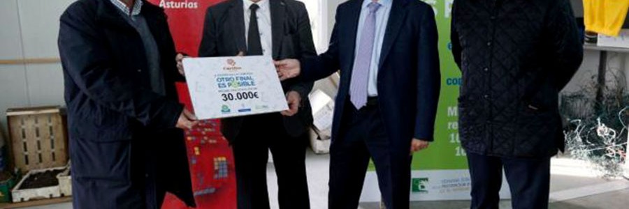 Cáritas Asturias recibe 30.000 euros gracias a la recogida de residuos electrónicos