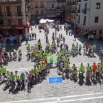 Arranca el proyecto LIFE+ RESPIRA con una gran bicicleta humana por la movilidad sostenible