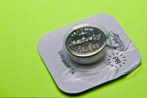 Las pilas botón más baratas no contaminan más