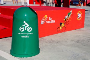 'Recicla vidrio y pedalea' se ha desarrollado de forma conjunta por Ecovidrio y la Vuelta Ciclista a España