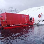 La Armada de Chile retira de la Antártida 200 toneladas de residuos