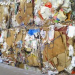 La recogida de papel y cartón para reciclar crece por tercer año consecutivo
