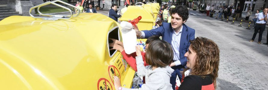 Bizkaia inicia una campaña para subir la tasa de reciclaje hasta el 65%