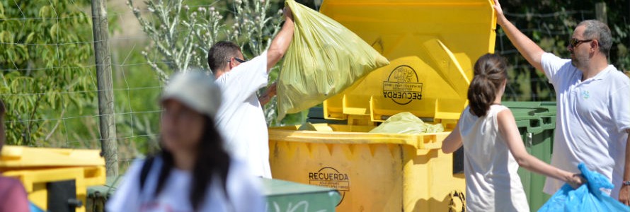 5.000 personas limpian espacios naturales de basura