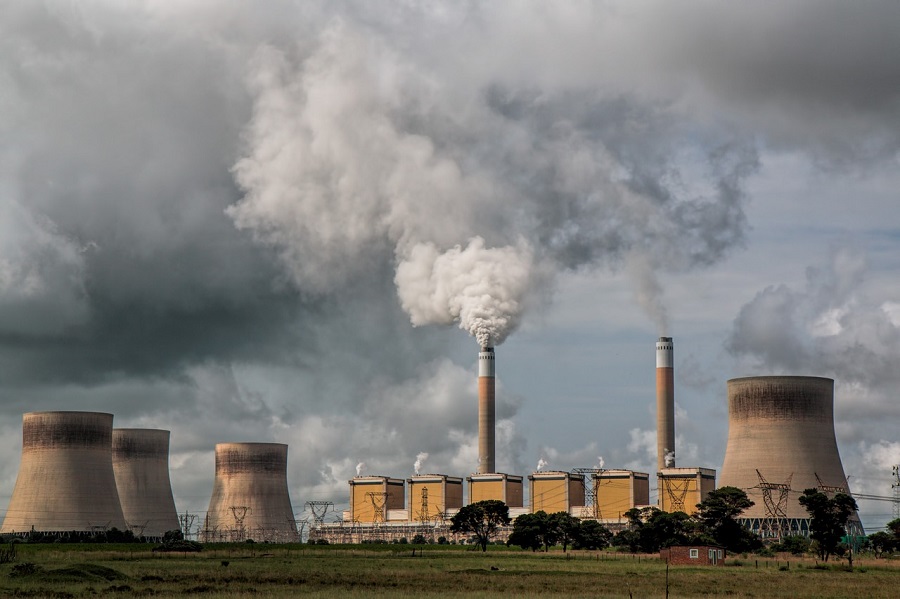 Las eléctricas copan la producción de emisiones de CO2 en la UE