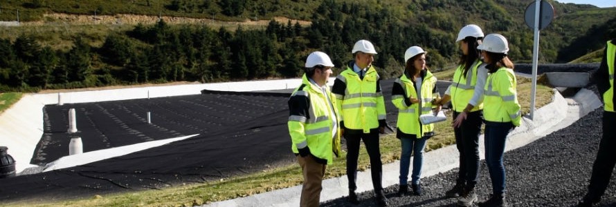 Bizkaia comienza a llevar residuos al vertedero de Artigas tras concluir las obras para habilitar un nuevo vaso de vertido