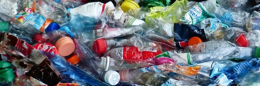 Coca-Cola se compromete a reciclar todos sus envases en 2030