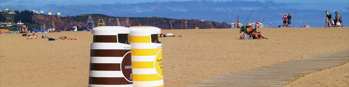 La limpieza, el principal factor que valoran los españoles para elegir una playa