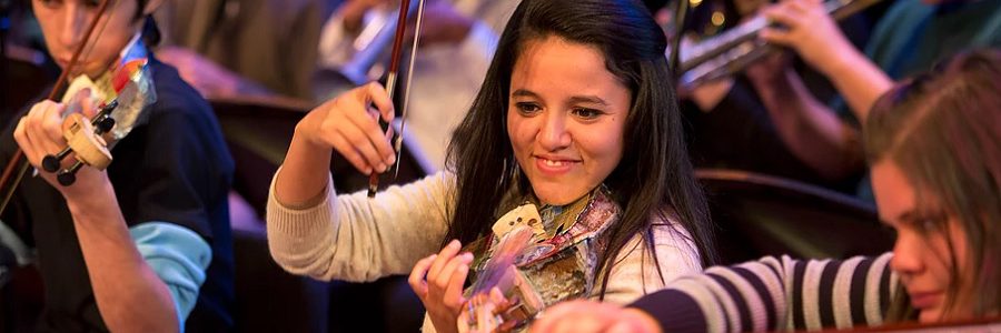 La Orquesta de Instrumentos Reciclados de Cateura dará la bienvenida al Año Nuevo con su tradicional concierto solidario