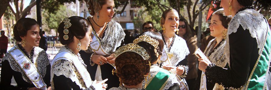 Castellón se suma al vaso reutilizable en las fiestas de La Magdalena