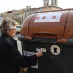 Girona empieza a identificar a los usuarios de los contenedores de residuos urbanos