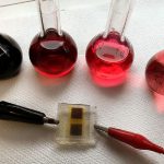 Primera célula fotovoltaica fabricada con residuos de vino