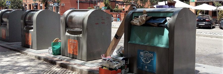 Diseñan un sistema ‘inteligente’ que predice el nivel de llenado de los contenedores de residuos para planificar la ruta de recogida más eficiente