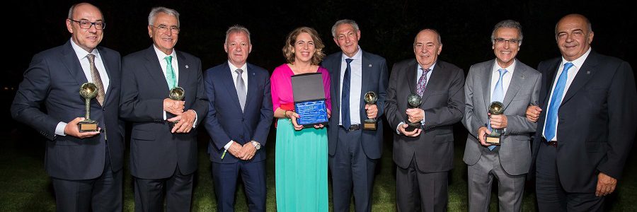 FER concede a Gumersindo Feijoo, de la Universidad de Santiago de Compostela, el premio ‘Madre Tierra’