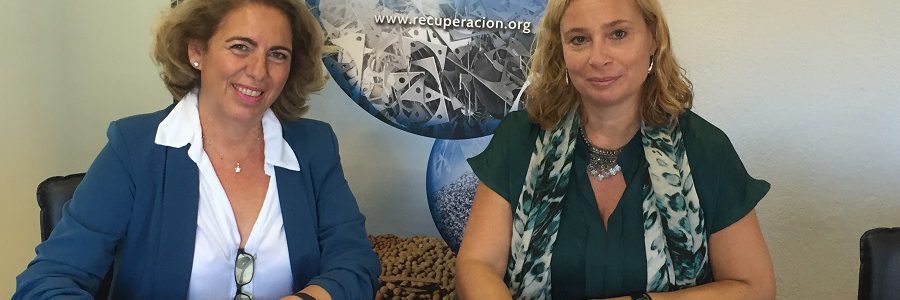 FER y AENOR firman acuerdo para fomentar la formación en el sector del reciclaje