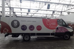 Nuevos camiones ecológicos para los puntos limpios móviles de Madrid
