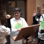 Un coro inclusivo promovido por Ecovidrio y la Fundación Prodis versiona una canción para sensibilizar sobre la importancia del reciclaje de vidrio