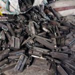 La Guardia Civil halla 5.000 toneladas de tóneres de impresión usados en un almacén clandestino en Murcia