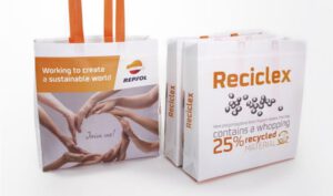 Nueva colaboración entre Repsol y Acteco para producir poliolefinas recicladas