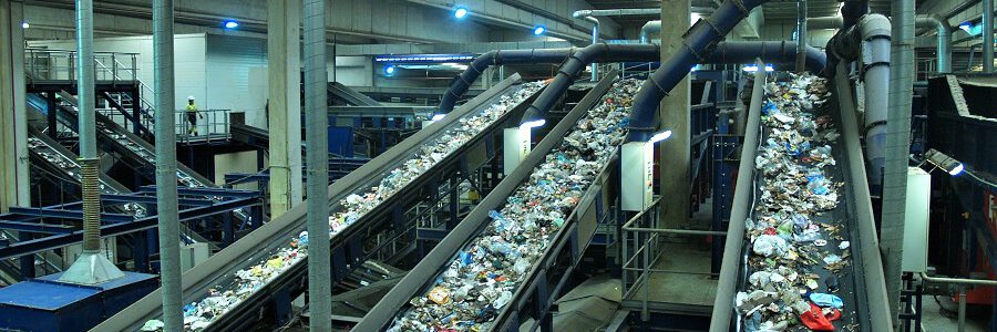 El Área Metropolitana de Barcelona aprueba su plan integral de residuos para alcanzar los objetivos europeos de reciclaje