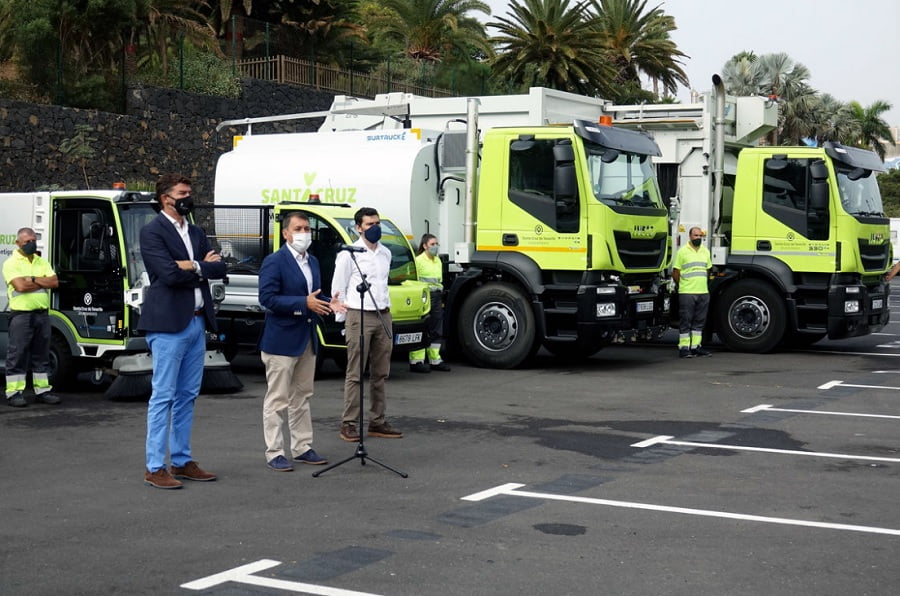 Nuevos vehículos de gas y eléctricos para el aseo urbano de Santa Cruz de Tenerife