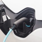 Solvay y Veolia se unen para reciclar materias primas fundamentales de baterías de vehículos eléctricos