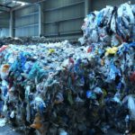 Europa debe duplicar el reciclaje de plásticos para cumplir su objetivo en 2025