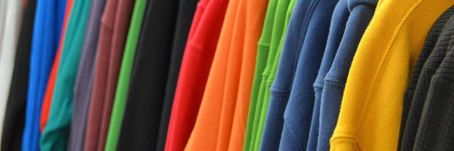 ¿Qué cuestiones deben considerarse para crear un esquema de responsabilidad ampliada del productor en el sector textil?