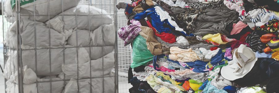 La patronal del reciclaje reclama el apoyo de los ayuntamientos a la recogida y gestión de residuos textiles