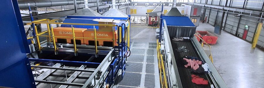 STADLER y TOMRA crean la primera planta de clasificación de residuos textiles totalmente automatizada