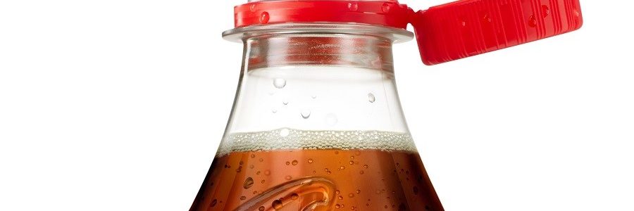 Coca-Cola probará en España un nuevo tapón adherido a la botella