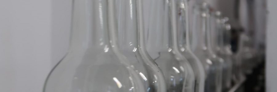 Baleares prevé evitar hasta dos millones de envases desechables al año reutilizando botellas de vidrio