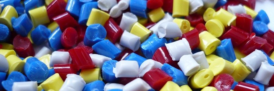 Los transformadores de plásticos europeos alertan de una escasez de materias primas que podría afectar al suministro de productos esenciales