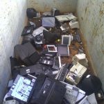 El incumplimiento normativo y las actividades ilegales lastran el reciclaje de residuos electrónicos en la UE