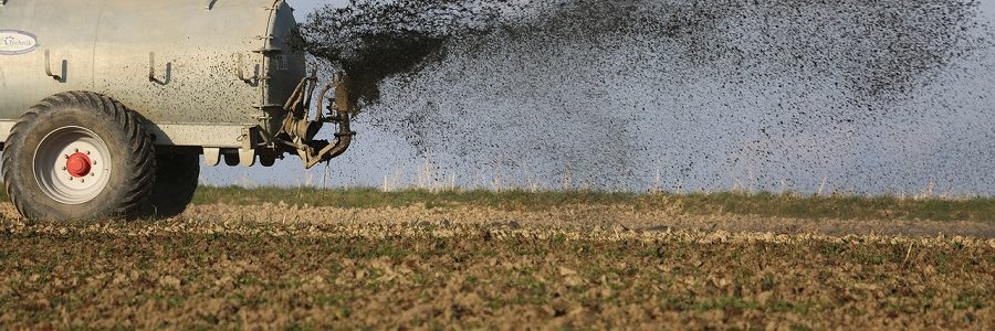 Los residuos urbanos utilizados como fertilizantes contienen más PFAS que el estiércol de ganado