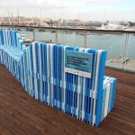 Un proyecto convierte basuras marinas en mobiliario urbano