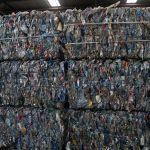 Las botellas de PET solo tienen un 17% de material reciclado, según un estudio de Zero Waste Europe