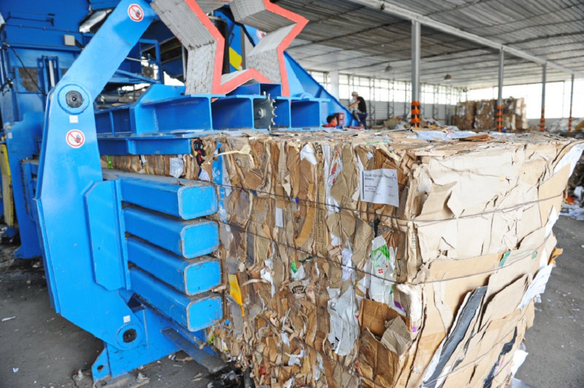 Los recuperadores de papel denuncian la imposibilidad de suscribir pólizas aseguradoras