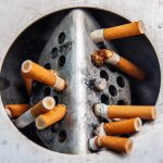 El Gobierno saca a consulta previa el proyecto de real decreto que regulará la responsabilidad ampliada del productor de las colillas de tabaco